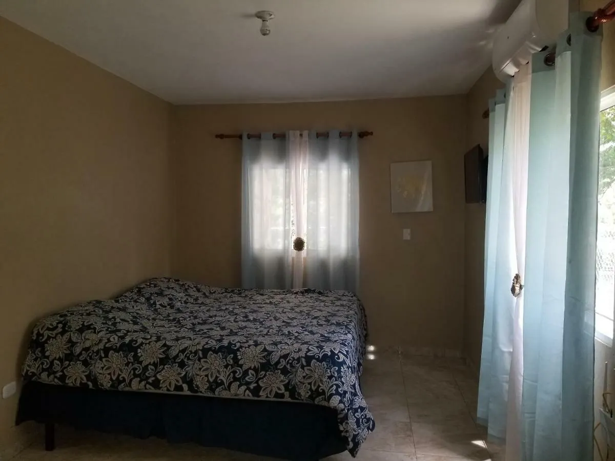 Villa Cabana Charco De Pedro ג'ארהבקואה