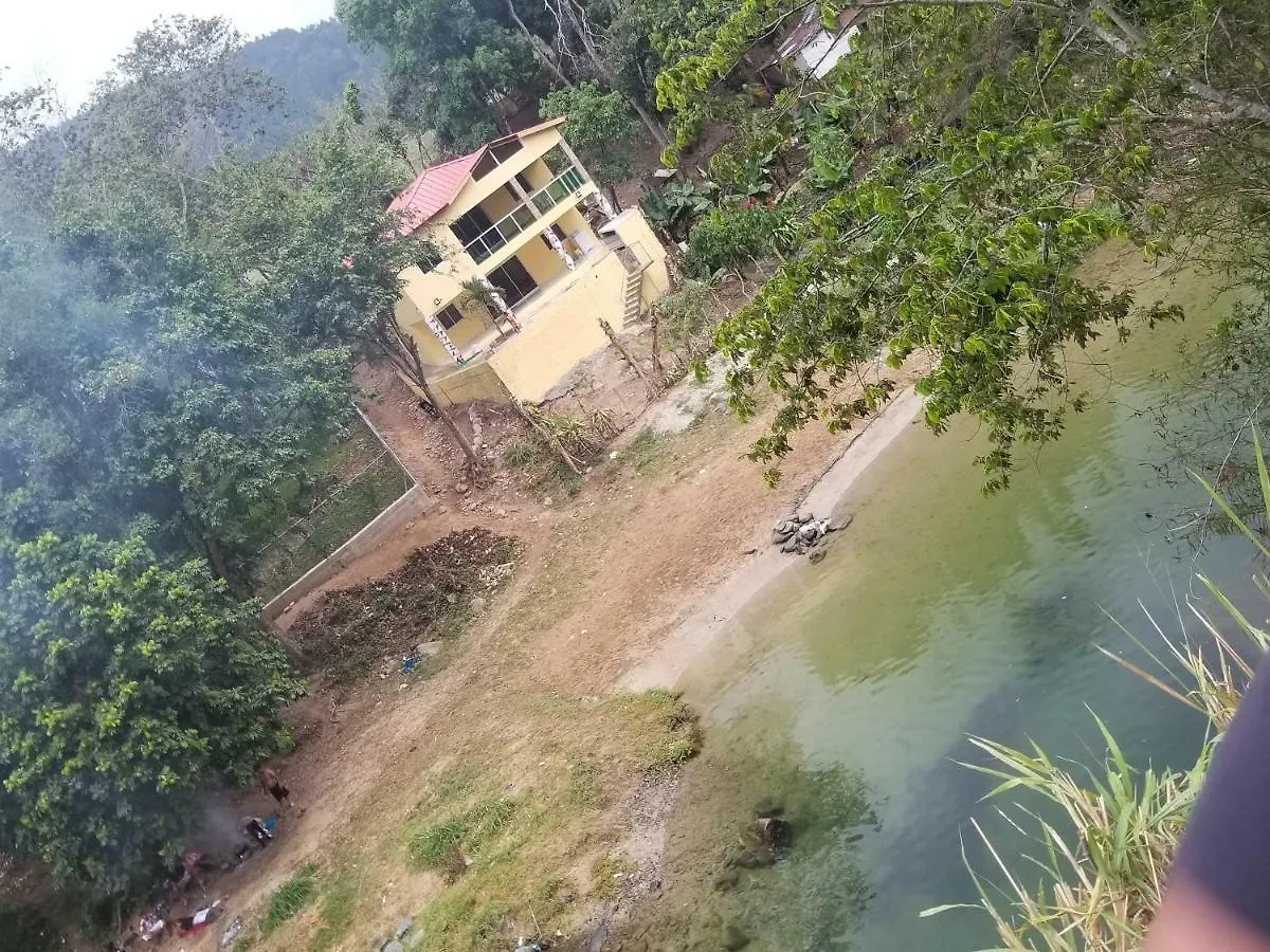 Villa Cabana Charco De Pedro 자라바코아